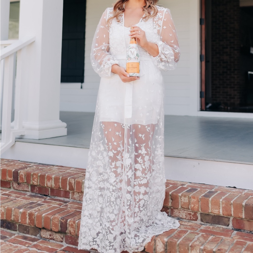 Floral Lace Bridal Robe + Satin Slip (Lé Rose Stories)